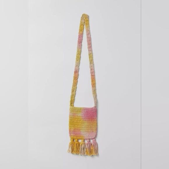 🐢 Free People Woven Neck Pouch NWOT - Picture 2 of 3